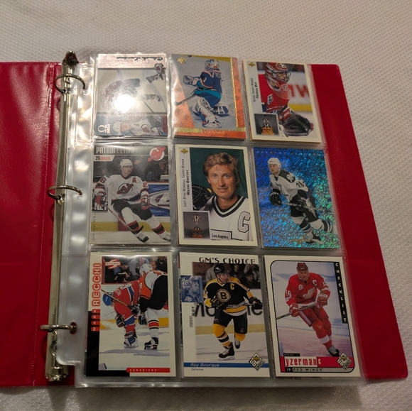 NHL Hockey Trading Cards Binder Collection 100 NHL Hockey Card Lot NHL Hockey Trading Cards Binder Collection 100 NHL Hockey Card Lot